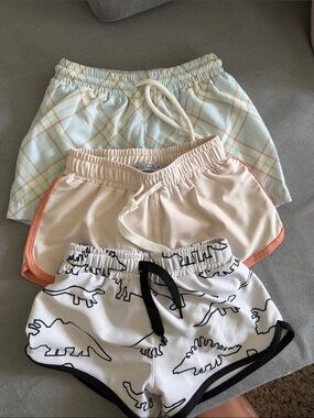 Three-Pack Kids Shorts Set - Pastel Plaid, Cream, White Dinosaur